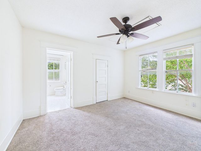 403 W 35th ST, Austin, TX 78705