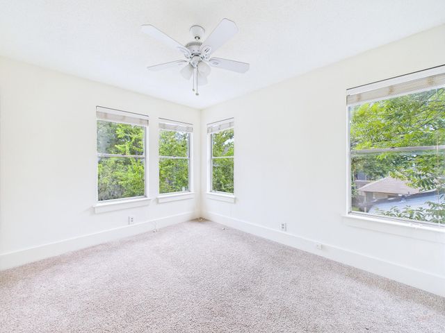403 W 35th ST, Austin, TX 78705