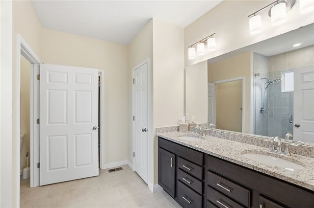 4019 Pepperwell Circle, Sugarcreek Twp, OH 45440