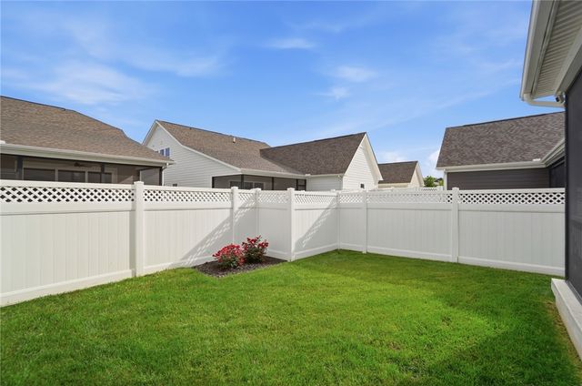 4019 Pepperwell Circle, Sugarcreek Twp, OH 45440