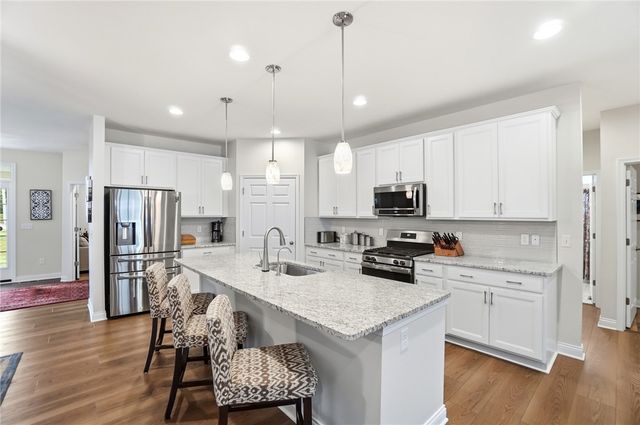 4019 Pepperwell Circle, Sugarcreek Twp, OH 45440