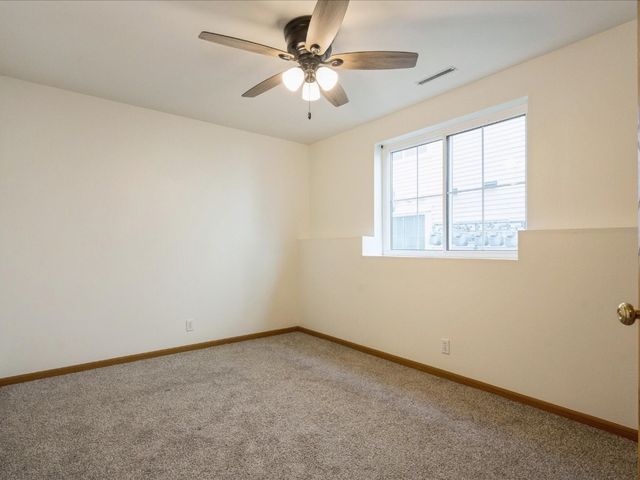 4619 1st Avenue SW 3, Cedar Rapids, IA 52404