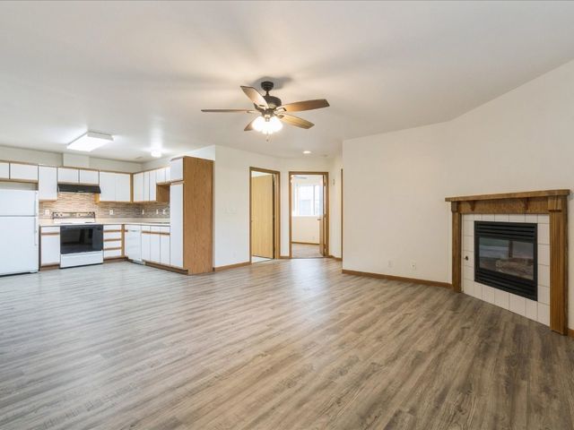 4619 1st Avenue SW 3, Cedar Rapids, IA 52404