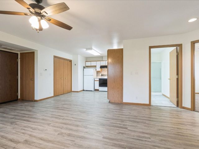 4619 1st Avenue SW 3, Cedar Rapids, IA 52404