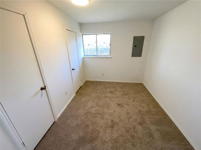 732 N Janeway Avenue, Moore, OK 73160