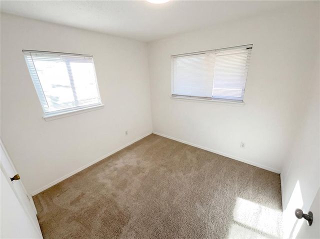 732 N Janeway Avenue, Moore, OK 73160