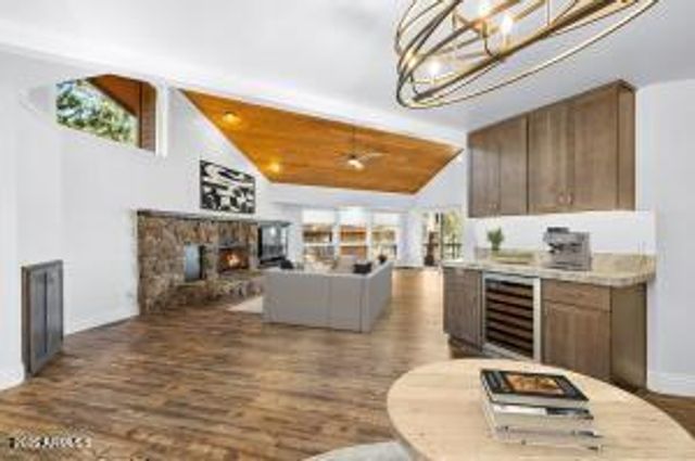 2302 TOM MCMILLAN --, Flagstaff, AZ 86005