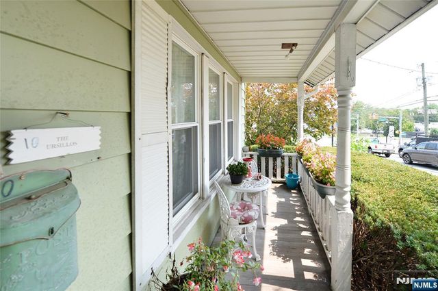 10 Ackerman Avenue, Emerson, NJ 07630