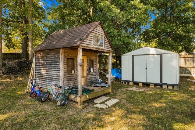 613 Cedar Bend Ln, La Vergne, TN 37086