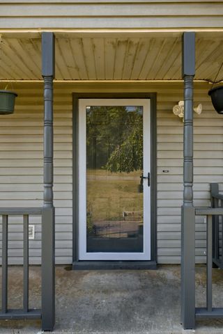 613 Cedar Bend Ln, La Vergne, TN 37086
