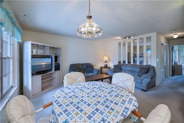 1100 Pondella RD 206, Cape Coral, FL 33909