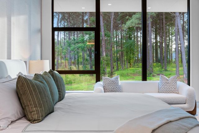 403 Rutherglen Drive, Cary, NC 27511