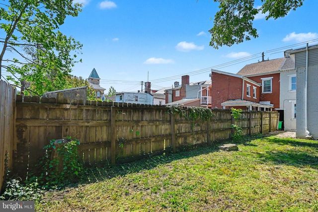 151 N BEDFORD ST, Carlisle, PA 17013