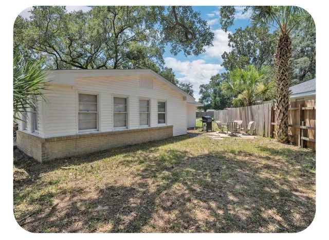 14 2nd Avenue, Fort Walton Beach, FL 32547