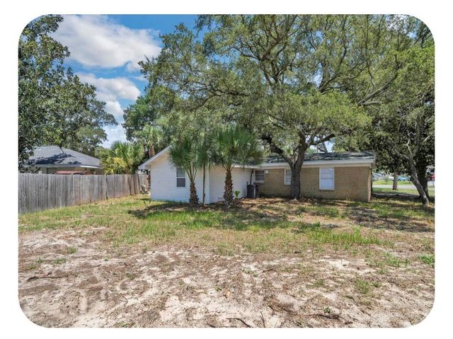 14 2nd Avenue, Fort Walton Beach, FL 32547