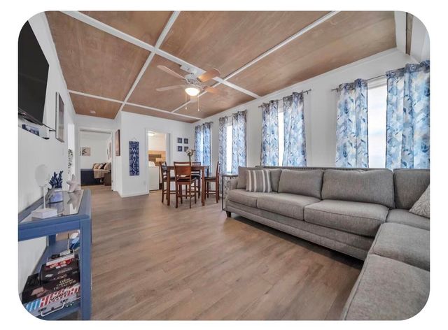 14 2nd Avenue, Fort Walton Beach, FL 32547