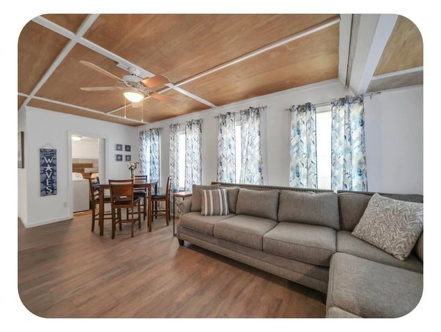 14 2nd Avenue, Fort Walton Beach, FL 32547