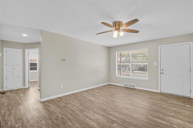 5341 NW Glenn Ave, Lawton, OK 73505