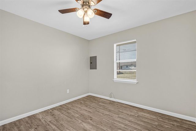 5341 NW Glenn Ave, Lawton, OK 73505