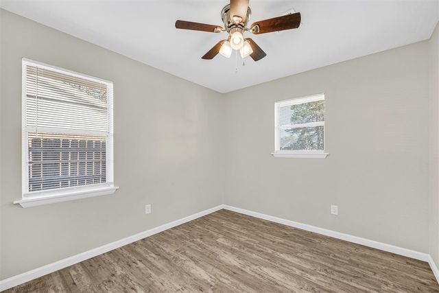 5341 NW Glenn Ave, Lawton, OK 73505