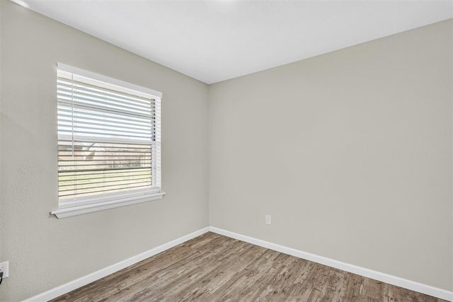 5341 NW Glenn Ave, Lawton, OK 73505