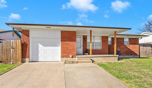 5341 NW Glenn Ave, Lawton, OK 73505