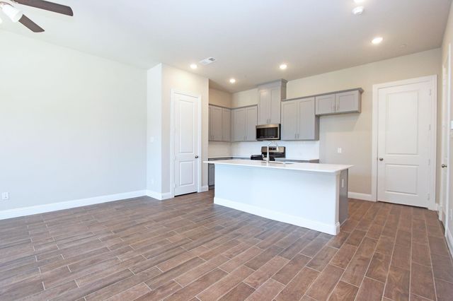 4255 Shavano Drive, Frisco, TX 75034
