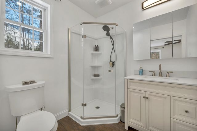 185 Town House Road, Effingham, NH 03882