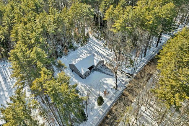 185 Town House Road, Effingham, NH 03882