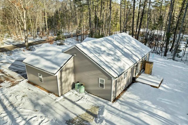 185 Town House Road, Effingham, NH 03882