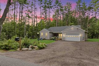 185 Town House Road, Effingham, NH 03882