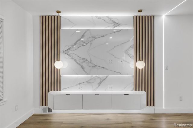 12519 Maiden Street, Detroit, MI 48213