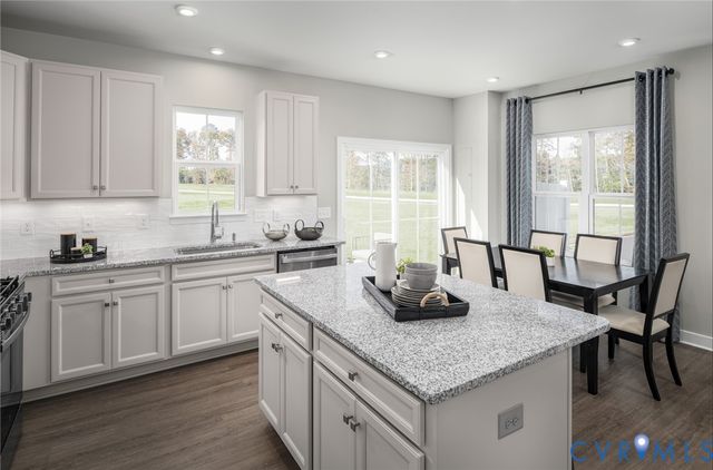 10648 Pink Lilly Ln, Chester, VA 23831