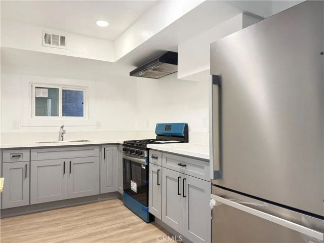 660 W 7th, San Pedro, CA 90731