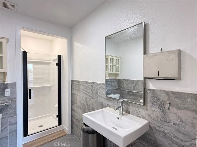 660 W 7th, San Pedro, CA 90731