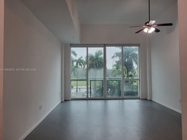 253 NE 2nd St 234, Miami, FL 33132