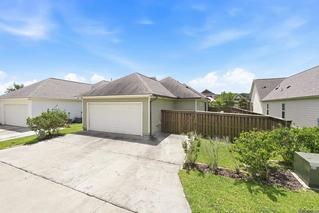 1257 Rockport St, Zachary, LA 70791