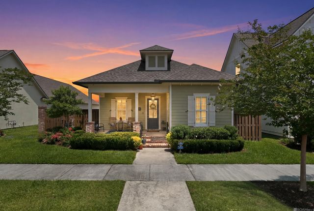 1257 Rockport St, Zachary, LA 70791