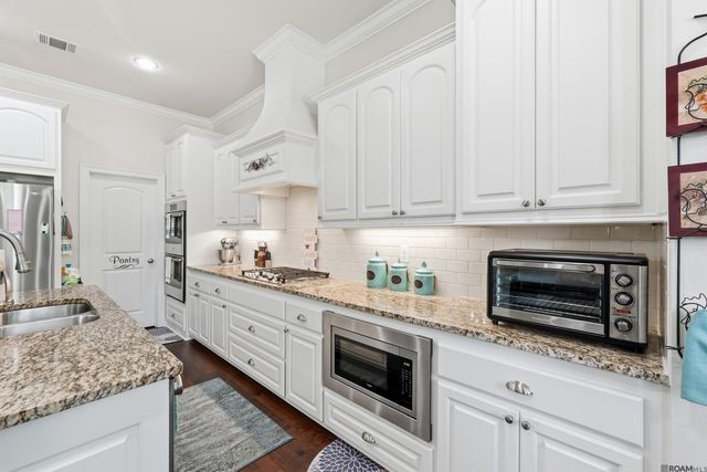 1257 Rockport St, Zachary, LA 70791