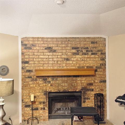 1122 Pyramid Drive, Garland, TX 75040