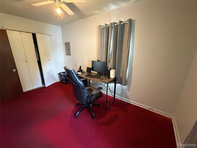 2065 Brady Avenue, Burton, MI 48529