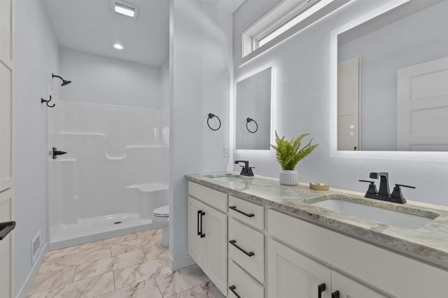 W6776 WILMINGTON LANE, Greenville, WI 54942