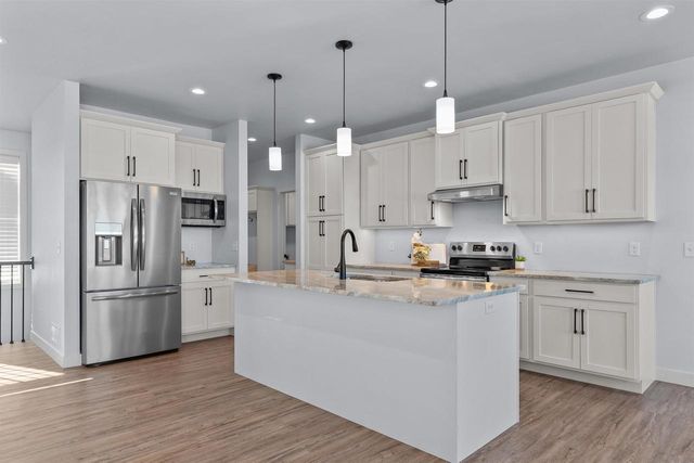 W6776 WILMINGTON LANE, Greenville, WI 54942