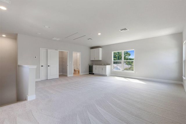 246 44TH AVENUE N, St Petersburg, FL 33703