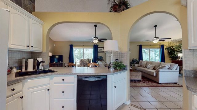2579 STARDUST AVE, Eustis, FL 32726