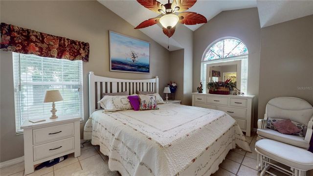 2579 STARDUST AVE, Eustis, FL 32726