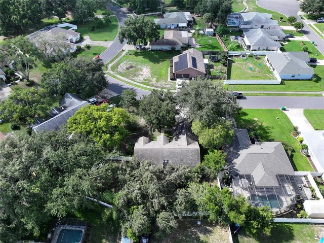 2579 STARDUST AVE, Eustis, FL 32726