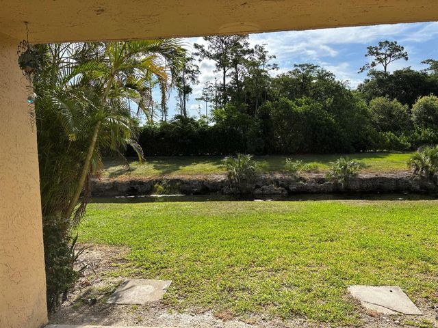 5721 Riverside Drive 102b5, Coral Springs, FL 33067
