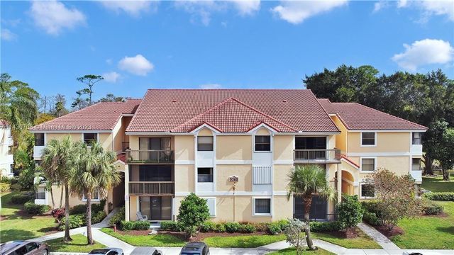 5721 Riverside Drive 102b5, Coral Springs, FL 33067