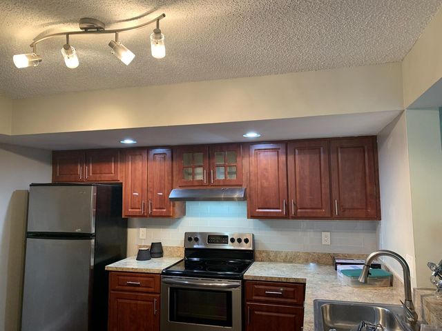 5721 Riverside Drive 102b5, Coral Springs, FL 33067